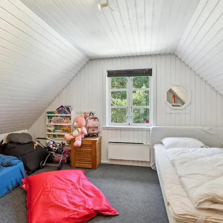Awesome In Blvand With Wifi And 3 Bedrooms Feriehus *