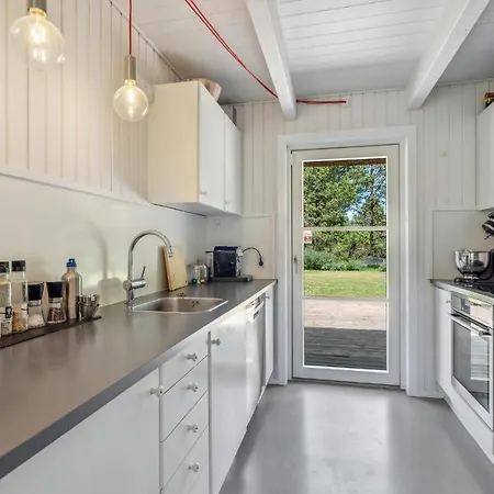Awesome In Blvand With Wifi And 3 Bedrooms Feriehus Blåvand